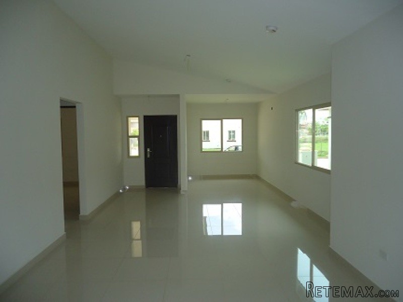 For sale house in Spring Hills, La.. - 2
