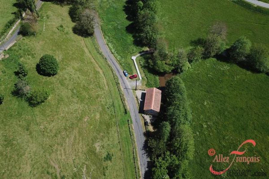 Rochechouart (Haute Vienne) - Rare opportunity to acquire this.. - 10