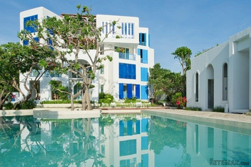 Beautiful 1 Bed Beachfront Condo At..