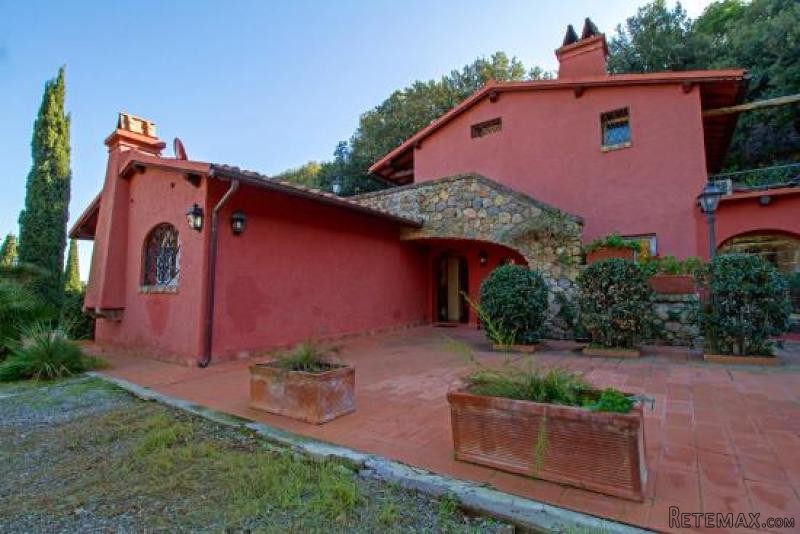 Property - Tuscany - For Sale