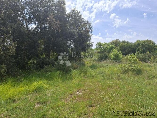 Građevinsko zemljište Štinjan (P + 2) 1014 m² - 2
