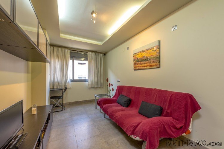 Fantastic house with top quality finishes, on the 3rd floor.. - 3