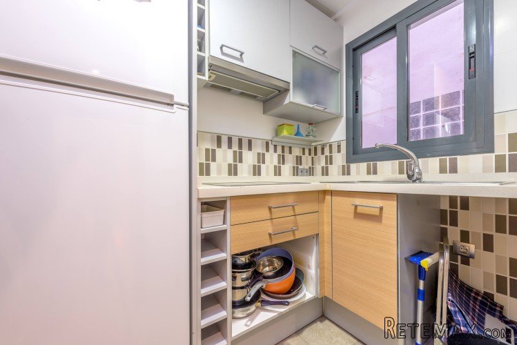 Fantastic house with top quality finishes, on the 3rd floor.. - 4