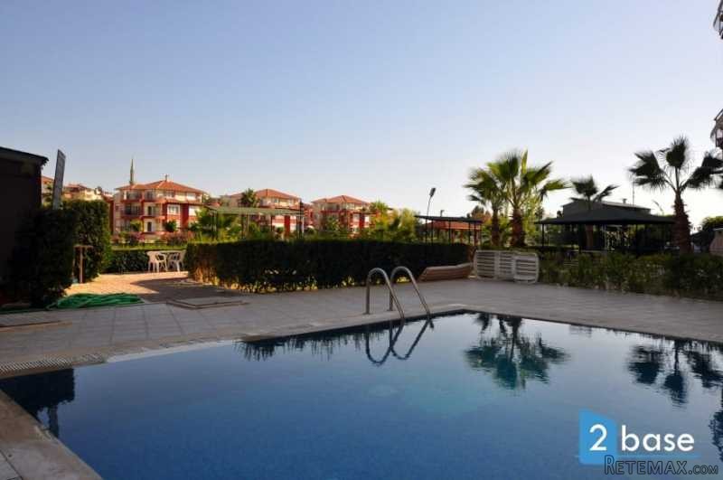 2 + 2 Spacious home right by the beach.. - 2