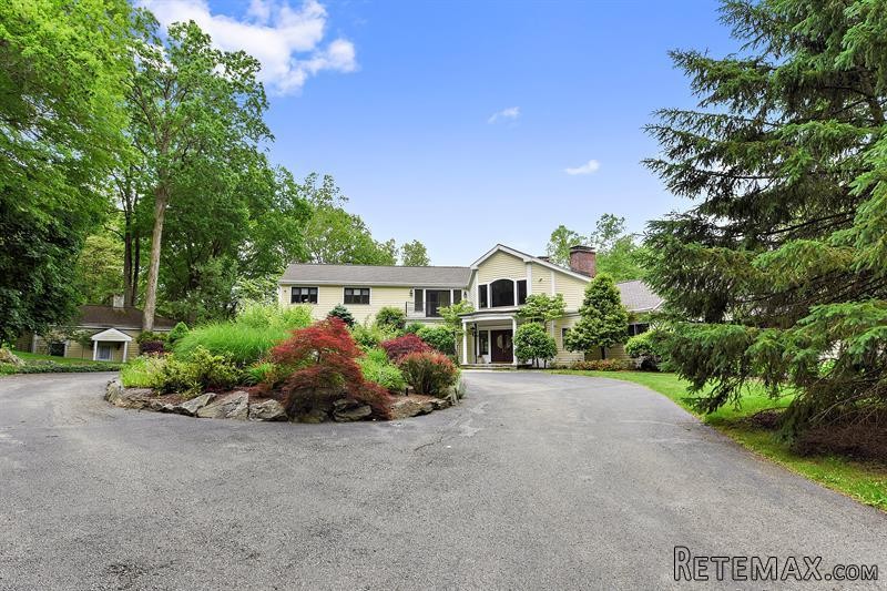 4 bedroom House For Sale: 280 Sarles.. - 2