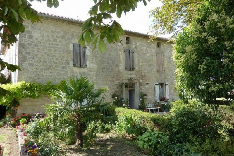Large Character Countryside Property