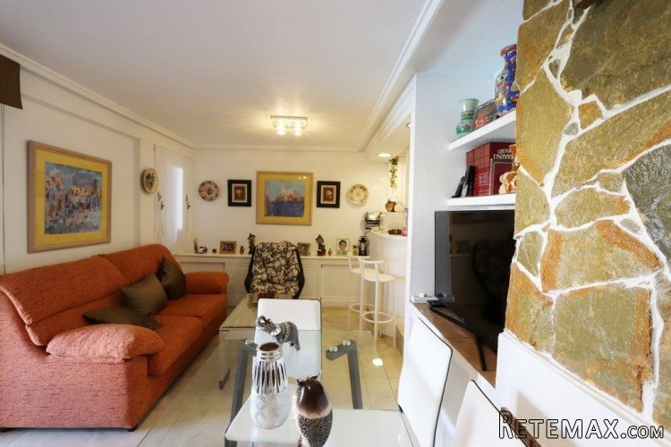 Beautiful first line, ground floor apartment for sale.. - 3