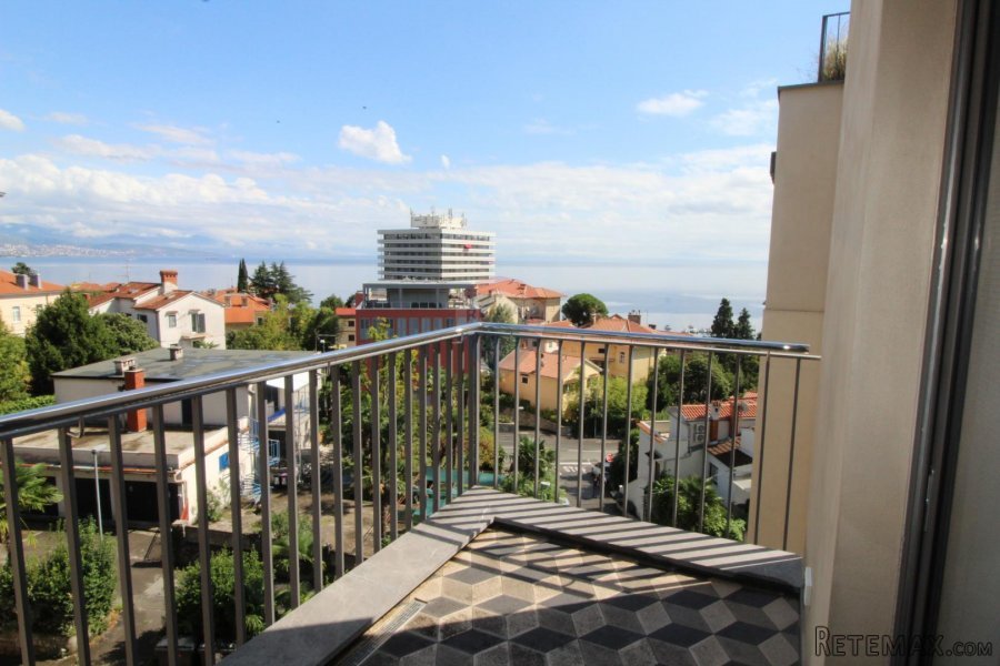 OPATIJA - stan u luksuznoj novogradnji s liftom, 4. kat