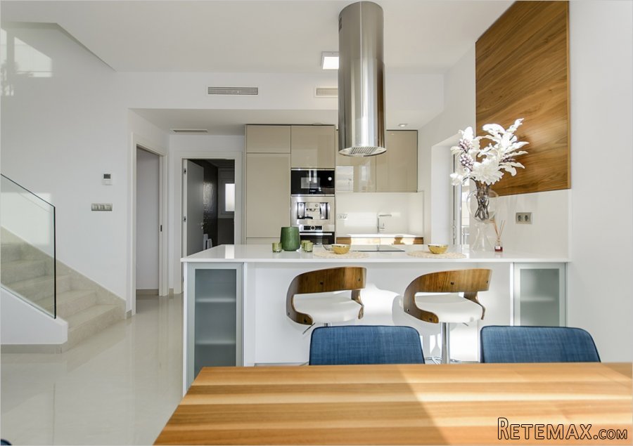 Modern style villa for sale in one of the most famous areas.. - 4