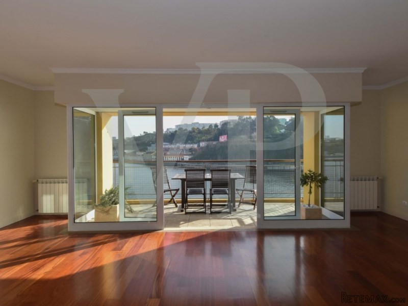 Apartamento com 5 quartos triplex em..