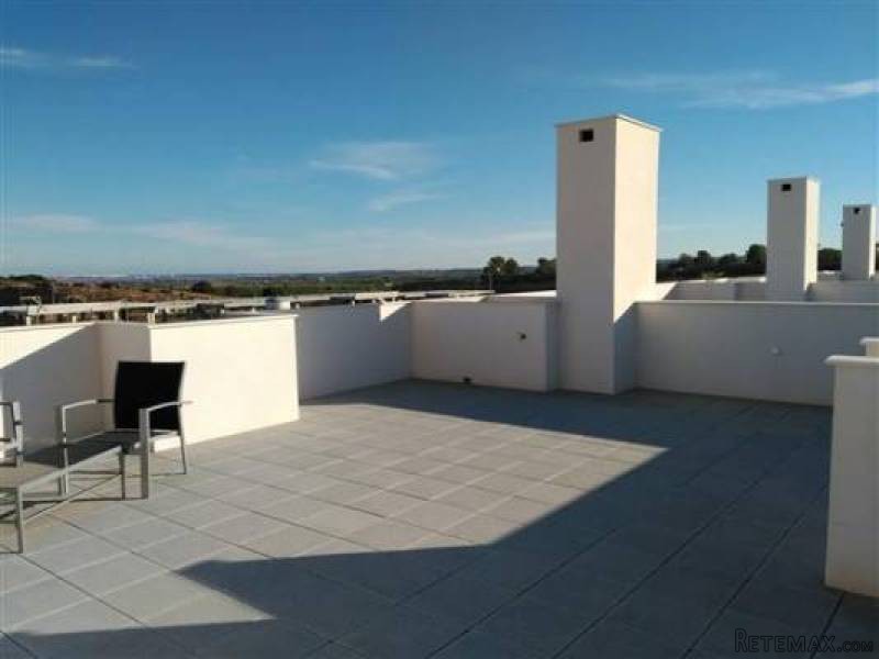 2 Bedroom 2 Bathroom Bungalow In Los.. - 2