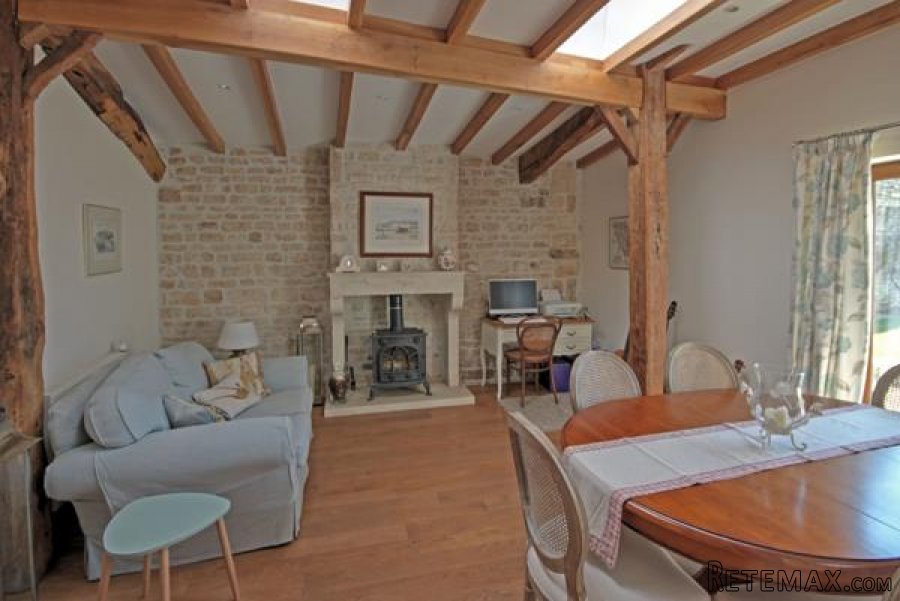 Melleran (79) - EXCLUSIVE. Immaculate detached farmhouse.. - 8