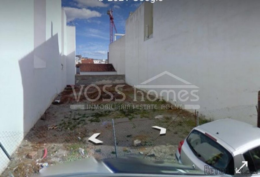 A flat plot of URBAN land of 228m2 in Huercal-Overa town.. - 2