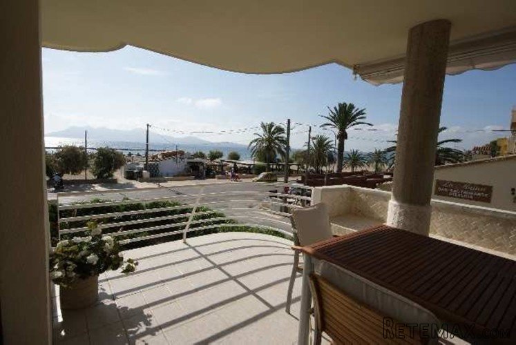 Fantastic first line apartment in Puerto de Pollensa. 120m2.. - 2