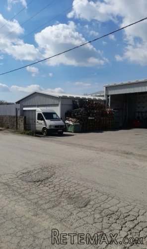Poslovno-stambeni prostor,hala - 2