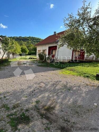 Kuća s lijepom velikom okućnicom, Vukšić - 3