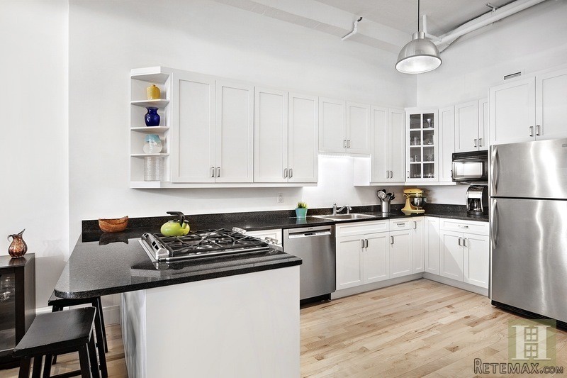 2 bedroom Apartment For Sale: 535 DEAN.. - 2