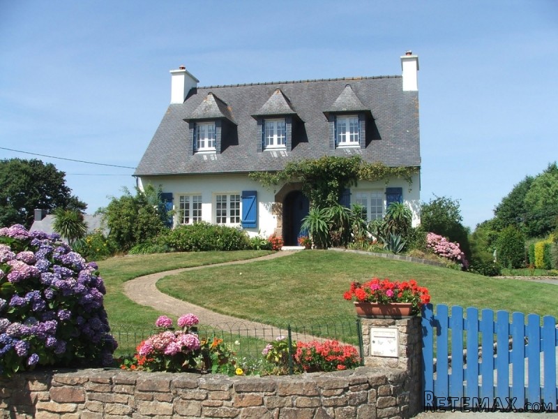 Four Bedroom Detached House