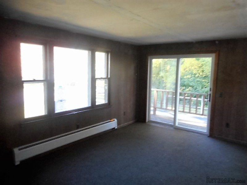 25 Koladyne Ave Rochester, NY, 14606.. - 2