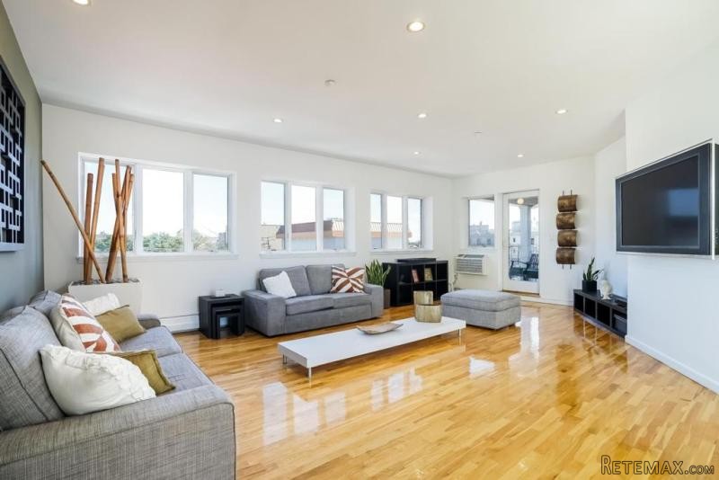 3 Bedrooms - Condo - New York State -..