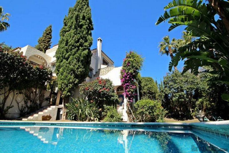 5 bedroom detached villa for sale - 2