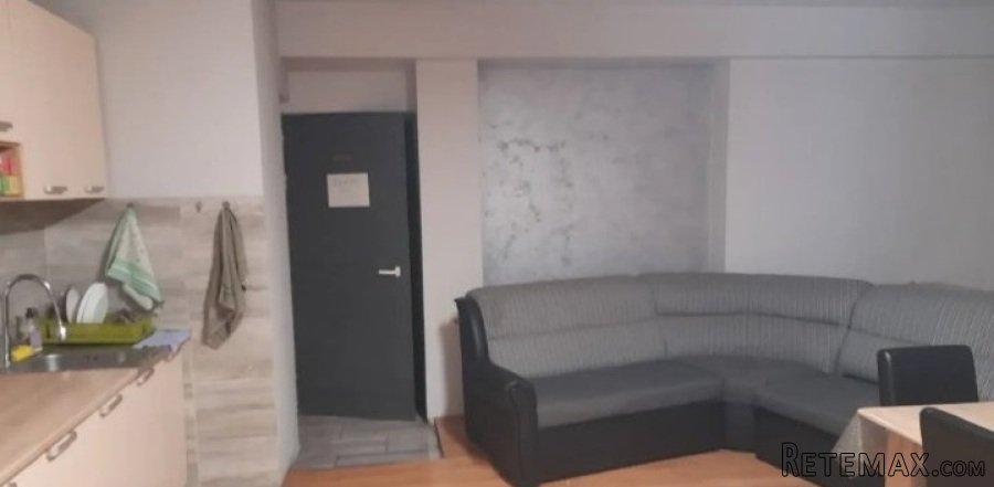 Poslovno-stambeni prostor,hala - 7