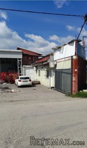 Poslovno-stambeni prostor,hala - 8