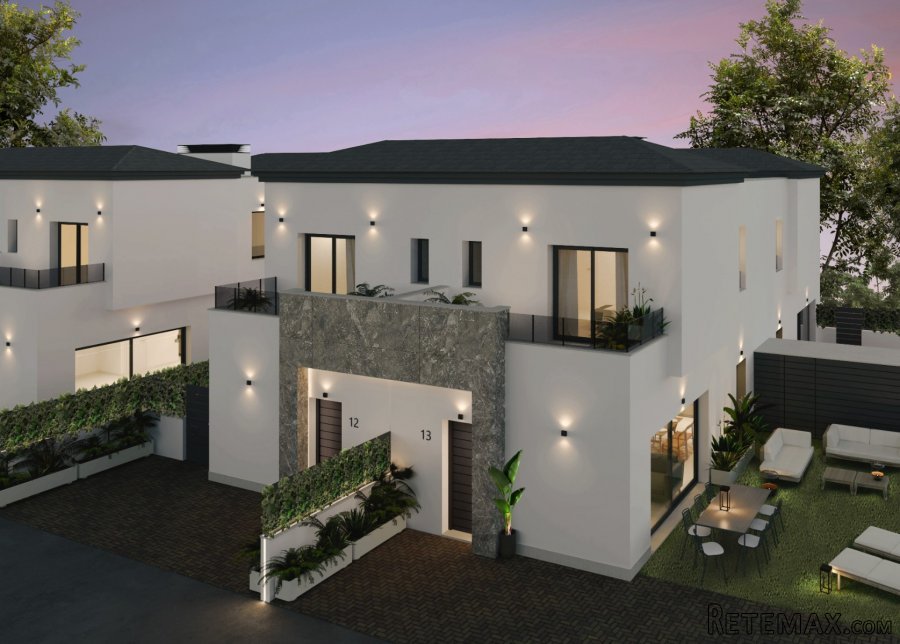 New residential of 2 and 3 bedroom townhouses of 93,41m².. - 2