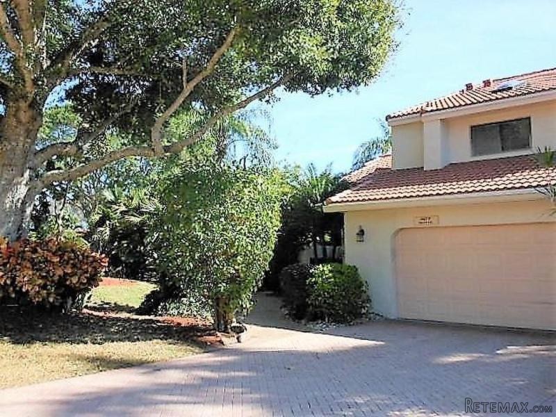 7477 Bondsberry Ct, Boca Raton, FL -.. - 2