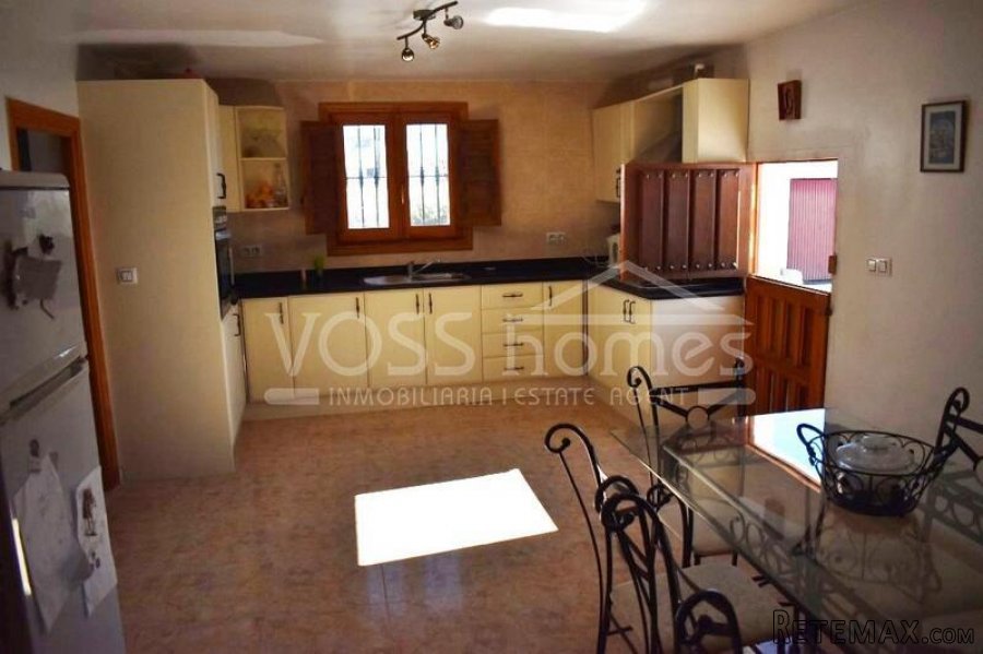 RENT TO BUY OPTION AVAILABLE. A spacious, 120m2.. - 11