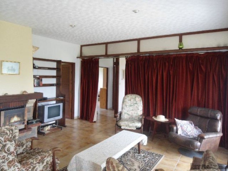 Bungalow With Garden And Garage - 2