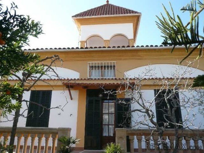 Espectacular chalet de estilo modernista, de unos 350m2 en.. - 2