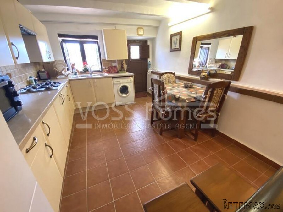 NEW TO VOSS HOMES - An amazingly, deceptively spacious.. - 12