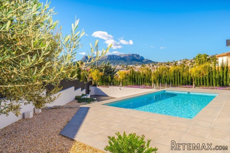 Modern new build villa for sale in Calpe, on a quiet and.. - 3