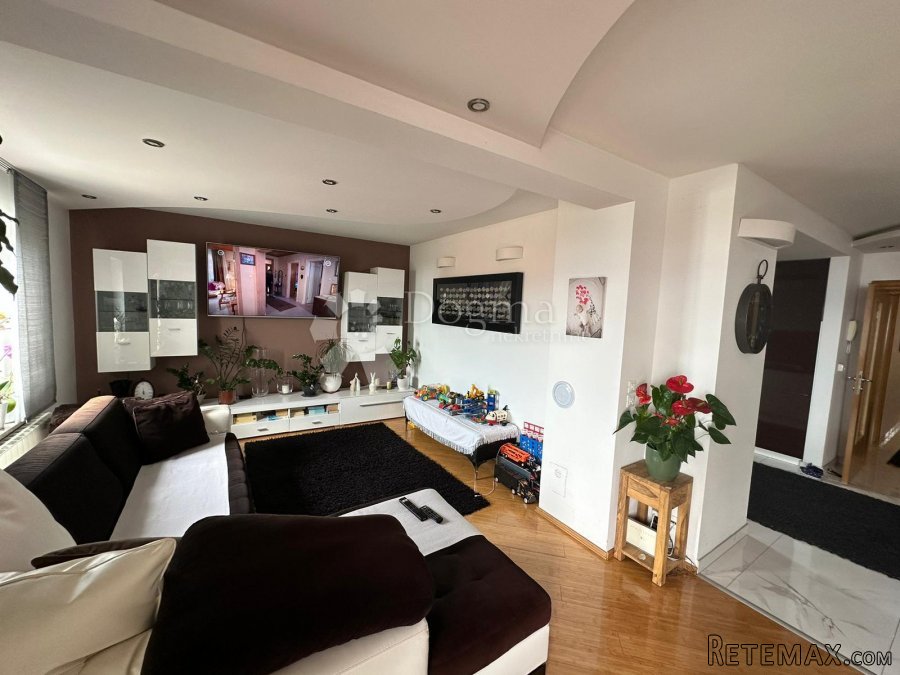 PRILIKA! Apartman Crikvenica 129m2 pogled more - 5