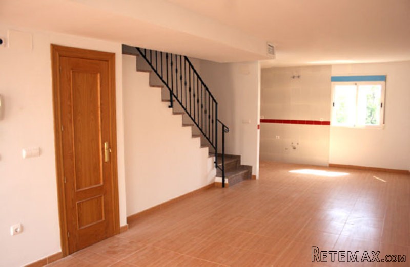 3 Bedroom Chalet in Durcal, Granada - 2