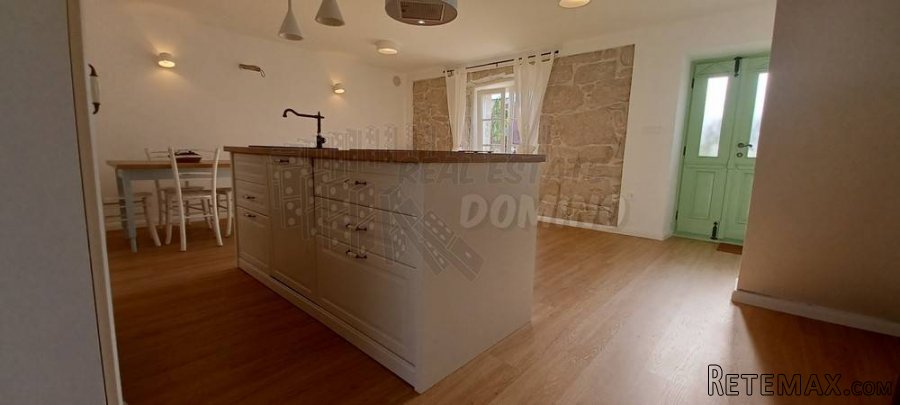 Renovirana kuća sa okućnicom od 1068m2! Otok Krk! - 6