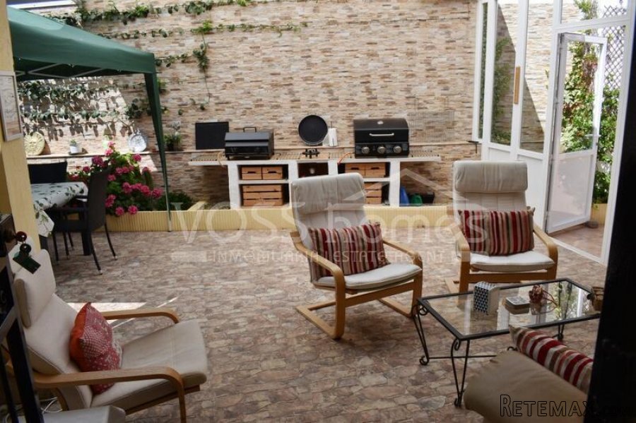 RESERVED/ SALE AGREED WITH VOSS HOMES - An immaculately.. - 16