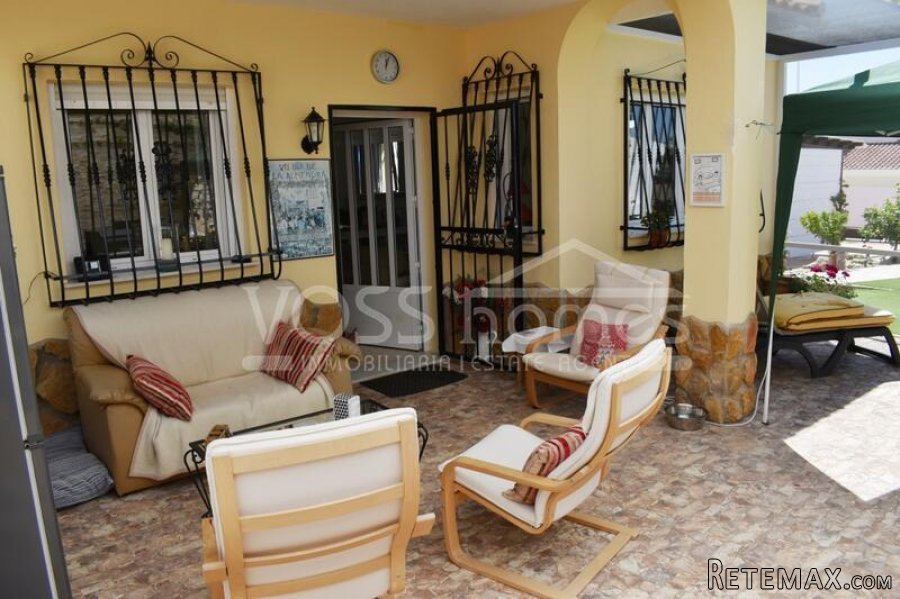 RESERVED/ SALE AGREED WITH VOSS HOMES - An immaculately.. - 17