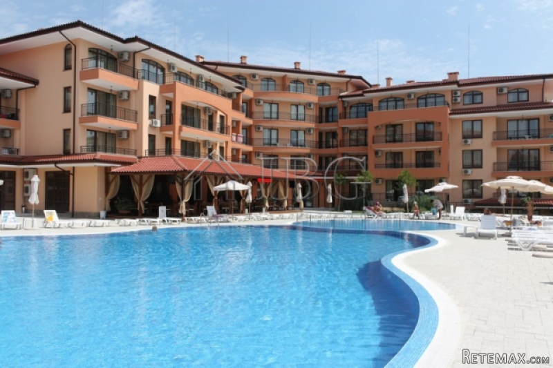 Apartments for sale in a big complex..