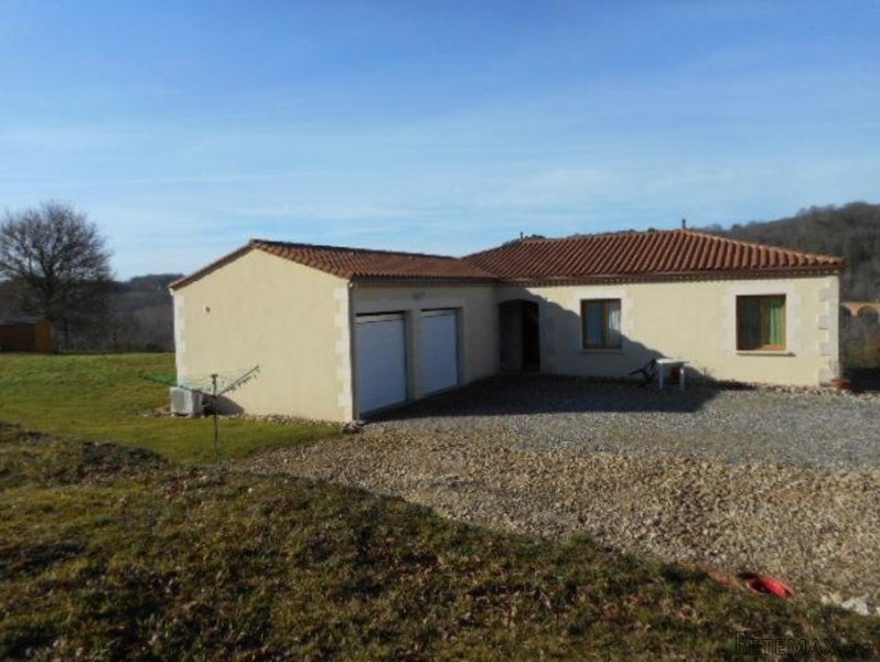 Charming New Build With Garden. The..
