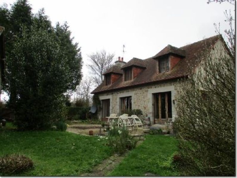 Country House with No Neighbours