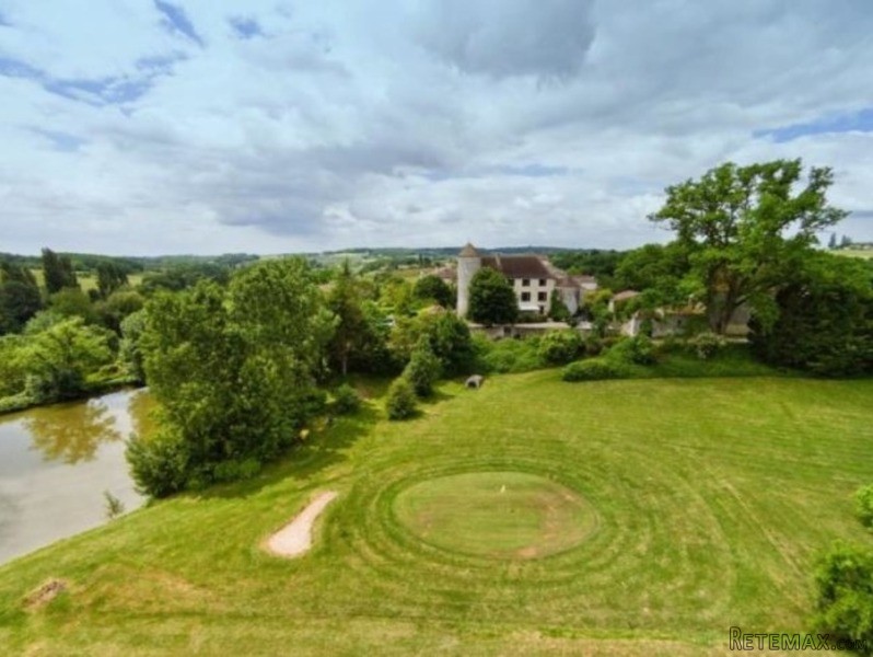 Castle With Private 9 Hole Golf Course.. - 2
