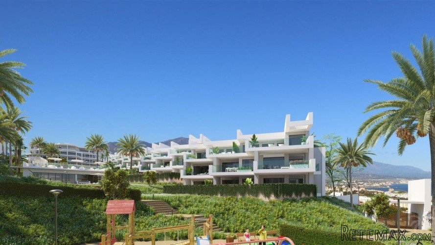 Situated in an exceptional position overlooking the.. - 8