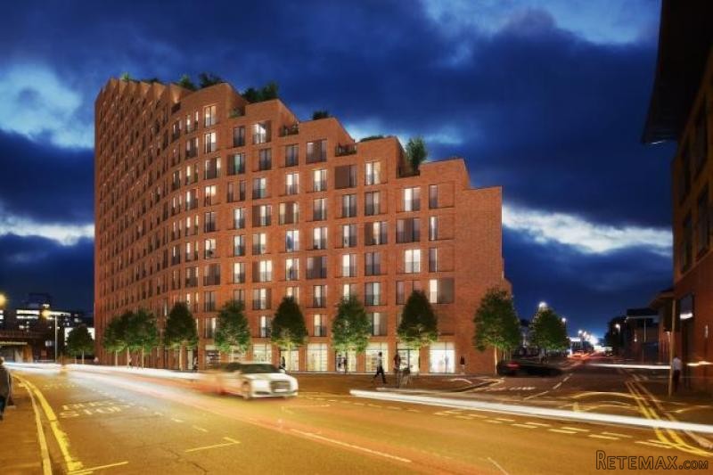 2 Bed Flat For Sale