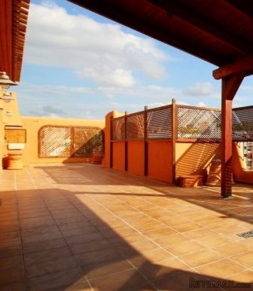 3 Bedroom 2 Bathroom Unique penthouse.. - 2