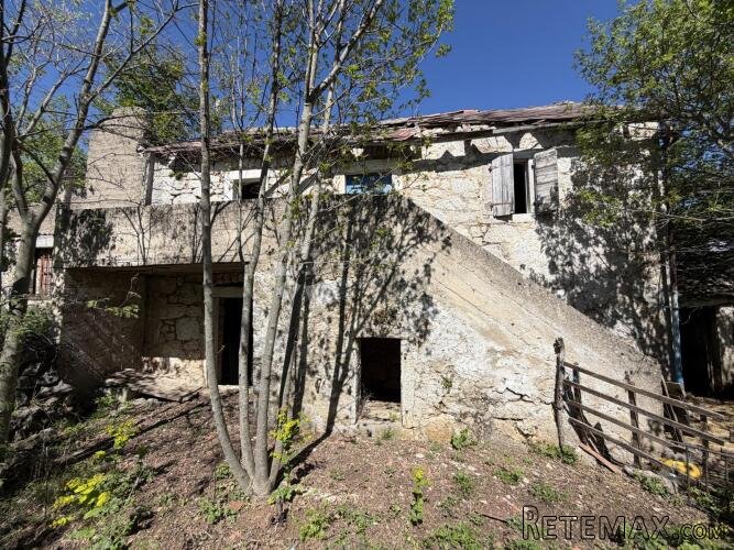 Stara kamena kuća za renovaciju u okolici Knina - 2
