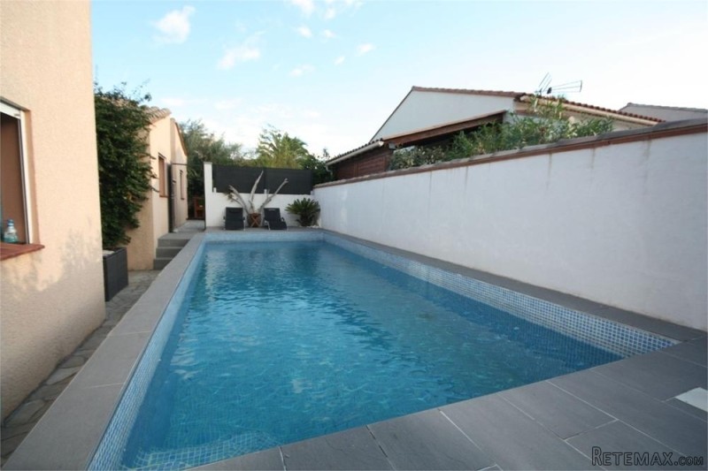 Beautiful Semi Detached Villa With..