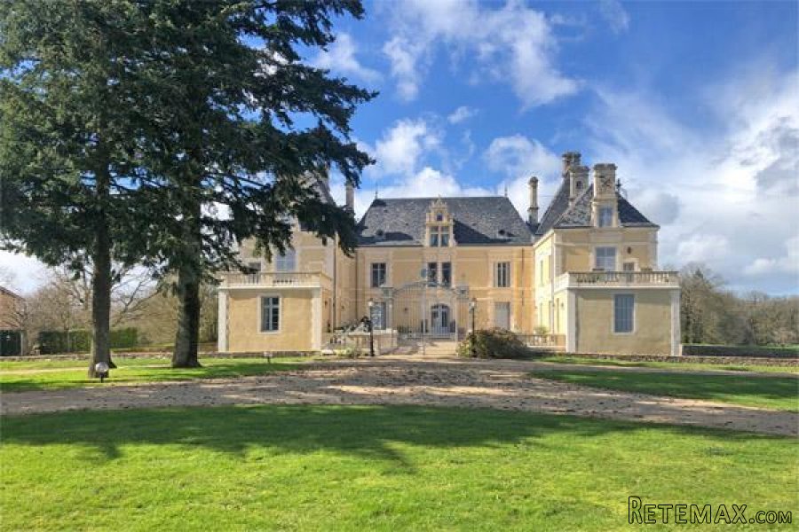 Les Forges (79) . Luxury 2 bedroom apartment in grounds of.. - 3