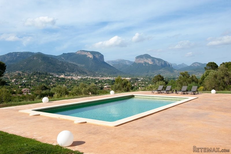 Impressing country estate with.. - 2